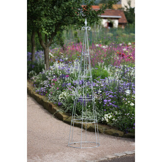 Clematisobelisk
